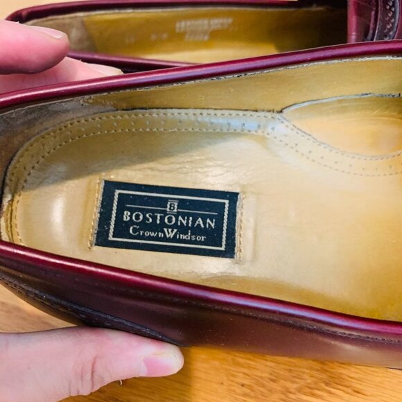 BOSTONIAN CORDOVAN CROWN WINDSOR TASSEL LOAFERS - Picture 15 of 15